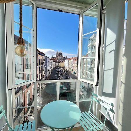 Atuaire Home Preciosa Vivienda Vistas A La Catedral Parking Incluido Burgos Exterior photo
