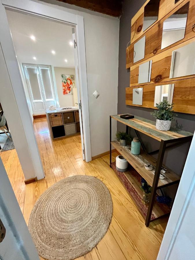 Atuaire Home Preciosa Vivienda Vistas A La Catedral Parking Incluido Burgos Exterior photo